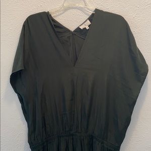 Silk jumpsuit in forest green!